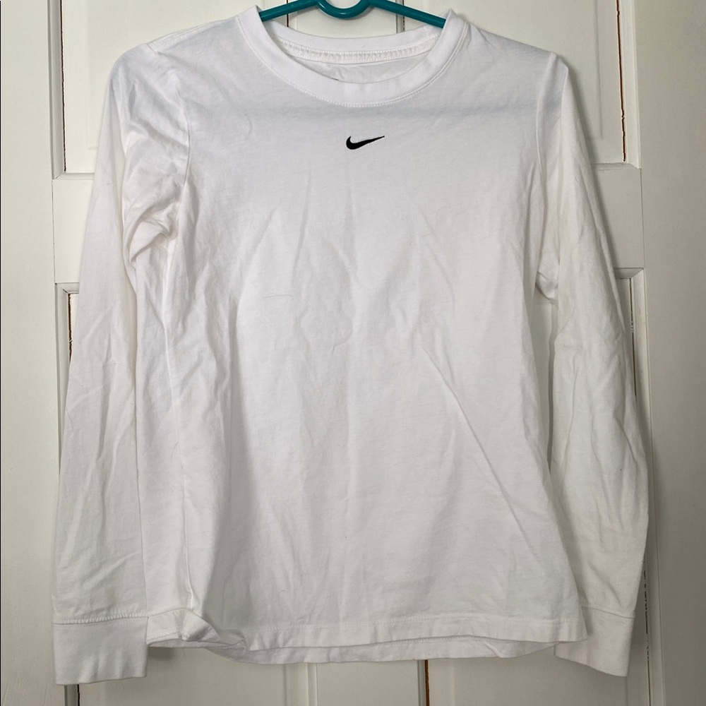 Nike Women's Classic White Long Sleeve Tee
